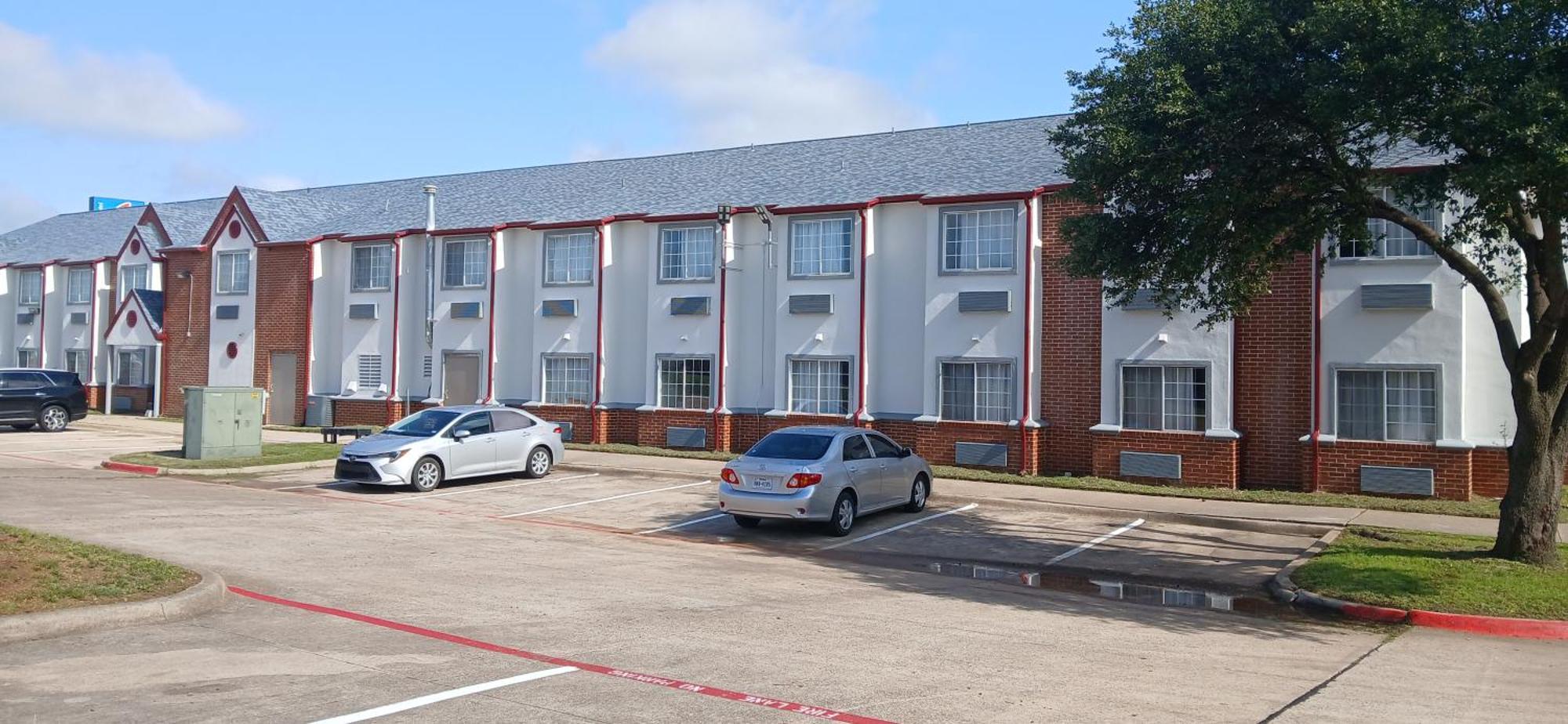 Red Roof Inn & Suites Euless - Dfw Airport Southwest Kültér fotó